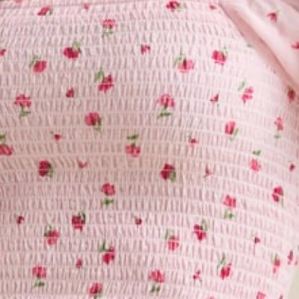 Altar'd State Morgan Pink Floral Smocked Top NWT - Picture 4 of 7